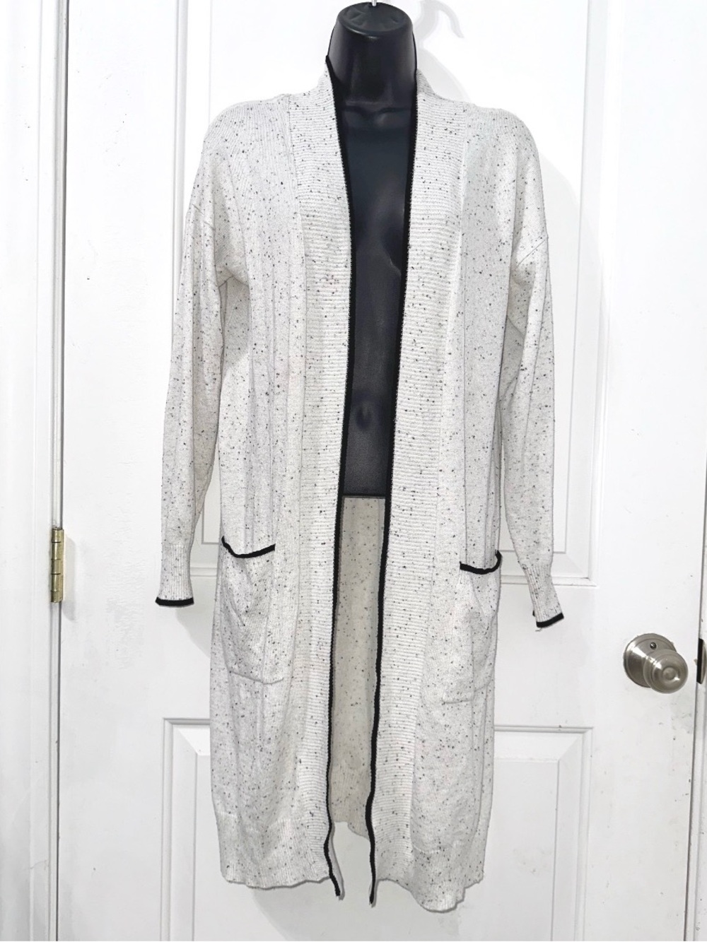 Peyton Primrose Long Open Front light gray Speckled Cardigan Duster